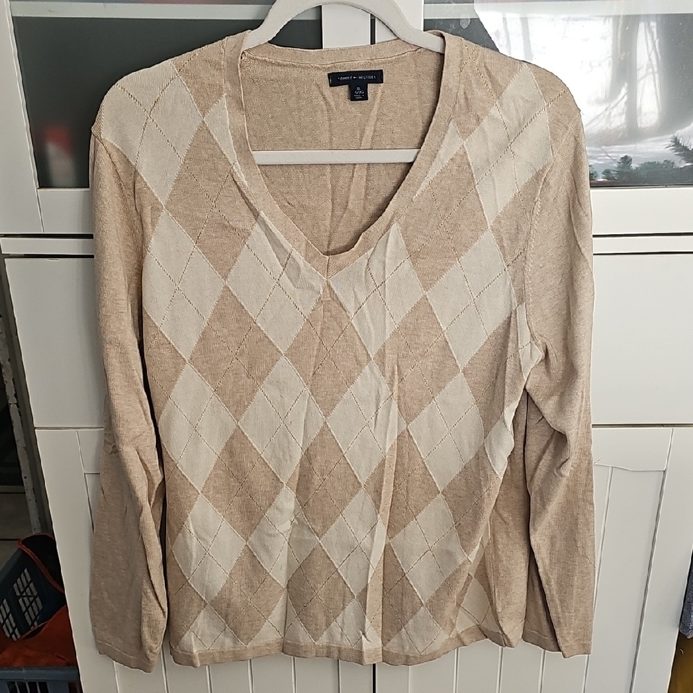 Tommy Hilfiger Beige and Cream V-Neck Sweater